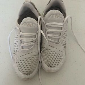 Nike Air 270 White Sneakers - 5Y